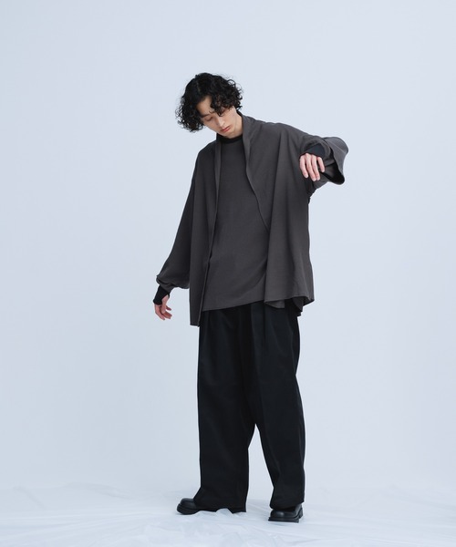 ADAM ET ROPE'(アダムエロペ)の「【WEB限定】ボリュームスリーブ サーマル ロングスリーブ カットソー / 2トーン / ユニセックス(Tシャツ/カットソー・メンズ・ホワイト/ブラック/グレー・M/L)」の18枚目の写真
