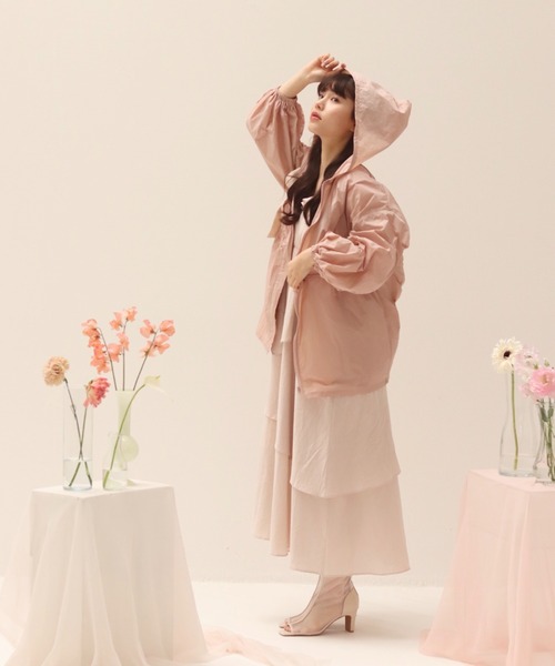 muguet(ミュゲ)の「airy spring zip parker(マウンテンパーカー・レディース・ホワイト/ピンク・FREE)」の2枚目の写真