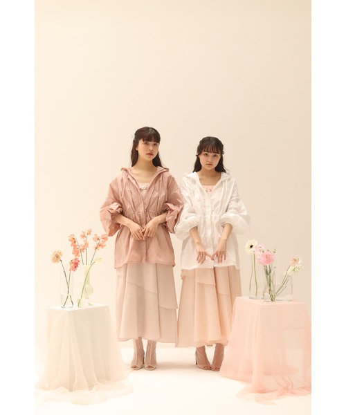 muguet(ミュゲ)の「airy spring zip parker(マウンテンパーカー・レディース・ホワイト/ピンク・FREE)」の8枚目の写真