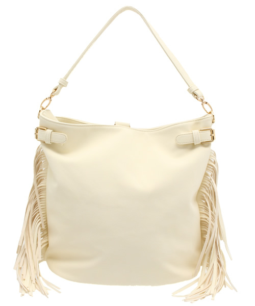 Chico(チコ)の「フリンジ付2WAYリュック(バックパック/リュック・レディース・グレー/ホワイト/カーキ・FREE)」の2枚目の写真