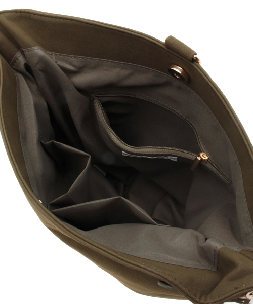 Chico(チコ)の「フリンジ付2WAYリュック(バックパック/リュック・レディース・グレー/ホワイト/カーキ・FREE)」の9枚目の写真