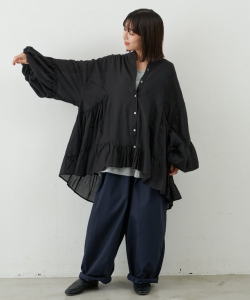 Libra Cue(リブラ キュー)の「バルーンスリーブティアードブラウス(シャツ/ブラウス・レディース・ブラック/ピンク/カーキ/アイボリー・FREE)」の5枚目の写真