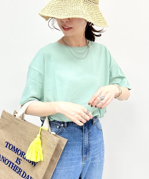 LEPSIM（レプシィム）の「マルチキノウベーシックT　163542（Tシャツ/カットソー・レディース・ブラック/グレー/オフホワイト/カーキ/ライトグリーン/ラベンダー・MEDIUM/SMALL）」の6枚目の写真