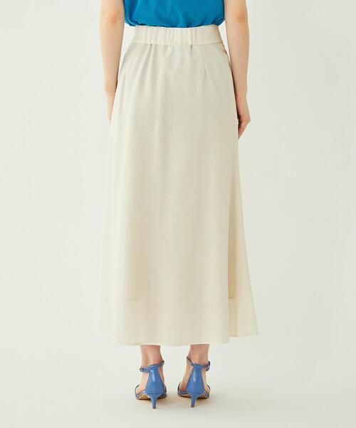 green label relaxing（グリーンレーベルリラクシング）の「ICE ポリエステル マーメイド スカート -接触冷感-（スカート・レディース・ベージュ/ネイビー/オフホワイト・36/38）」の9枚目の写真