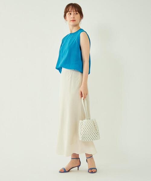 green label relaxing（グリーンレーベルリラクシング）の「ICE ポリエステル マーメイド スカート -接触冷感-（スカート・レディース・ベージュ/ネイビー/オフホワイト・36/38）」の16枚目の写真