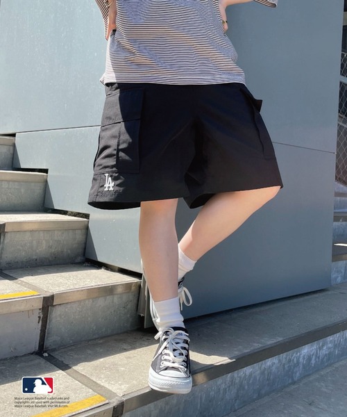 MLB(メジャーリーグベースボール)の「【MLB/エムエルビー】ロゴ刺繍カーゴショートパンツ(その他パンツ・メンズ・カーキ/ブラック/ネイビー・MEDIUM/LARGE)」の13枚目の写真