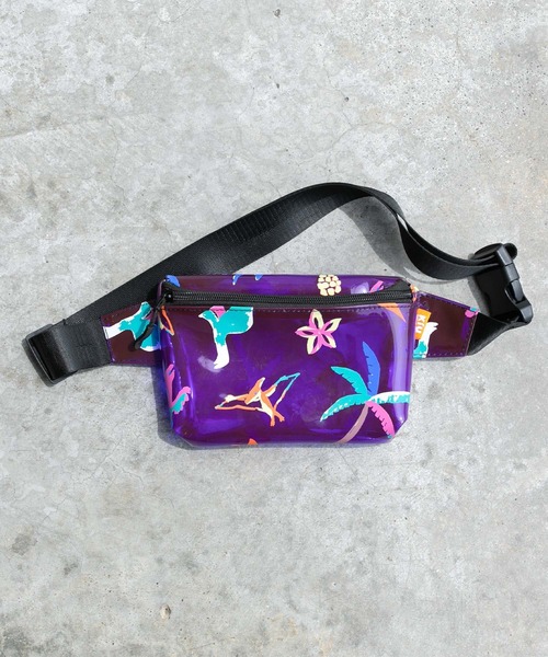 KiU（キウ）の「PVC クリアボディバッグ（ボディバッグ/ウエストポーチ・レディース・ブラック系その他2/ブラック系その他/イエロー系その他/ホワイト系その他/パープル系その他/ブルー系その他/ブラウン・FREE）」の18枚目の写真