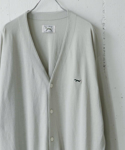 PENNEYS(ぺニーズ)の「『別注』PENNEYS×DOORS THEFOXライトニットカーディガン(カーディガン/ボレロ・メンズ・モカ/ネイビー/ライトブルー/グレー・MEDIUM/LARGE/X-LARGE)」の2枚目の写真