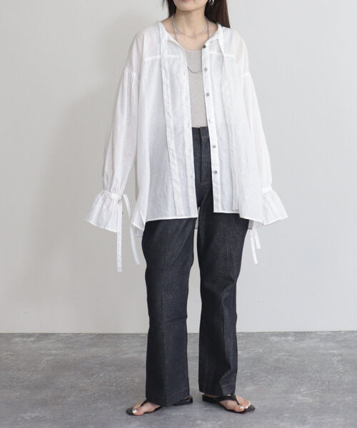 fredy emue（フレディエミュ）の「【fredyemueフレディエミュ】リネン混2WAYボウタイシャツ（シャツ/ブラウス・レディース・ベージュ/チャコールグレー/オフホワイト・38）」の5枚目の写真