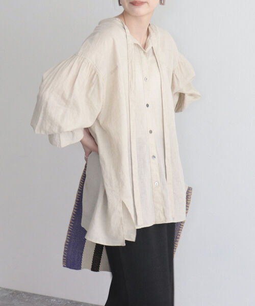 fredy emue（フレディエミュ）の「【fredyemueフレディエミュ】リネン混2WAYボウタイシャツ（シャツ/ブラウス・レディース・ベージュ/チャコールグレー/オフホワイト・38）」の19枚目の写真