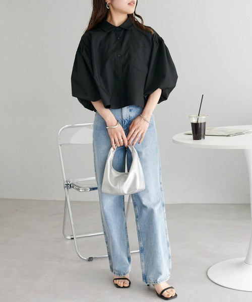 DISCOAT（ディスコート）の「袖バルーンクロップドシャツ（シャツ/ブラウス・レディース・オフホワイト/ブラック・FREE）」の4枚目の写真