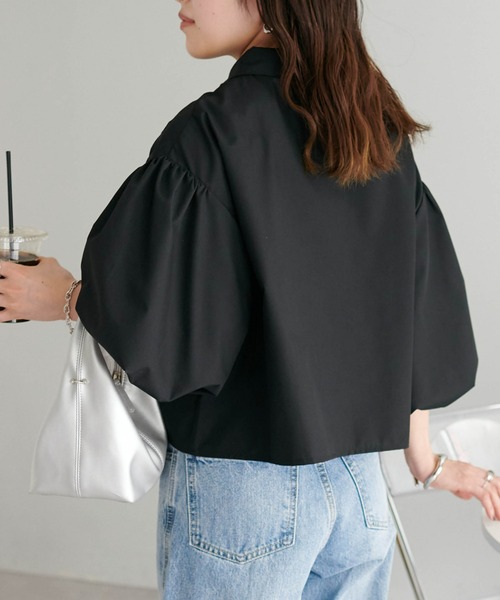 DISCOAT（ディスコート）の「袖バルーンクロップドシャツ（シャツ/ブラウス・レディース・オフホワイト/ブラック・FREE）」の9枚目の写真