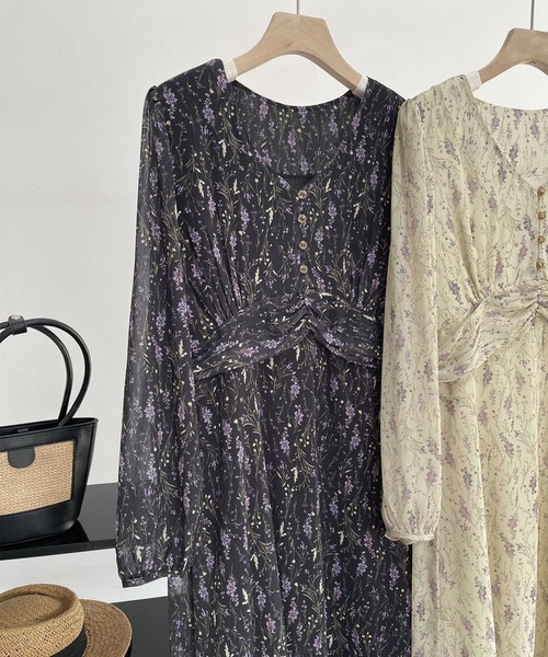 aimoha(アイモハ)の「花柄 Vネックシフォンワンピース (SS)(ワンピース・レディース・ベージュ/ブラック・MEDIUM/LARGE)」の8枚目の写真