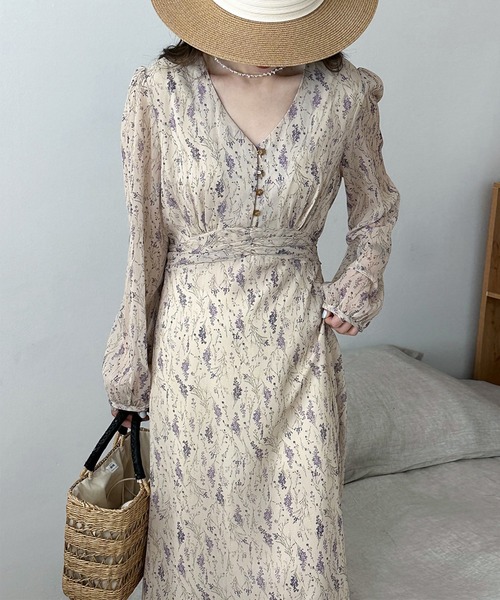 aimoha(アイモハ)の「花柄 Vネックシフォンワンピース (SS)(ワンピース・レディース・ベージュ/ブラック・MEDIUM/LARGE)」の19枚目の写真