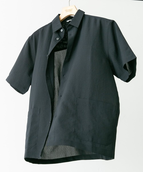 URBAN RESEARCH DOORS（アーバンリサーチドアーズ）の「『セットアップ対応』『UR TECH DRYLUXE』イージーケア レギュラーカラーシャツ（シャツ/ブラウス・メンズ・ネイビー/ベージュ/ブルー系その他・MEDIUM/LARGE）」の2枚目の写真