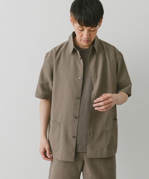 URBAN RESEARCH DOORS（アーバンリサーチドアーズ）の「『セットアップ対応』『UR TECH DRYLUXE』イージーケア レギュラーカラーシャツ（シャツ/ブラウス・メンズ・ネイビー/ベージュ/ブルー系その他・MEDIUM/LARGE）」の5枚目の写真