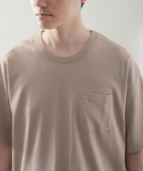 ITEMS URBANRESEARCH(アイテムズ アーバンリサーチ)の「シルケットスムース クルーネックTシャツ(Tシャツ/カットソー・メンズ・ブラック/カーキ/ホワイト/ピンク/ベージュ・MEDIUM/LARGE)」の16枚目の写真