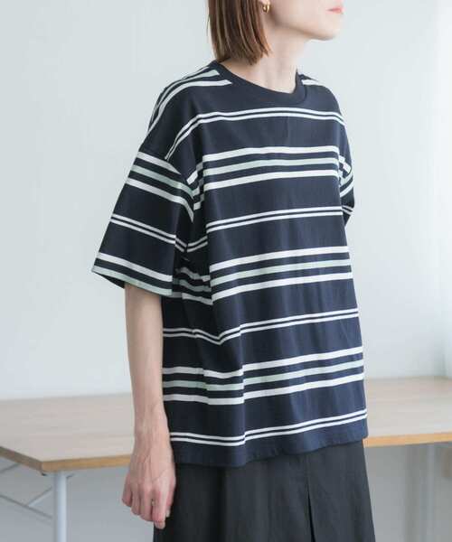 FORK&SPOON（フォークアンドスプーン）の「FORK&SPOON　ランダムボーダーTシャツ（Tシャツ/カットソー・レディース・ベージュ/ネイビー・1）」の16枚目の写真