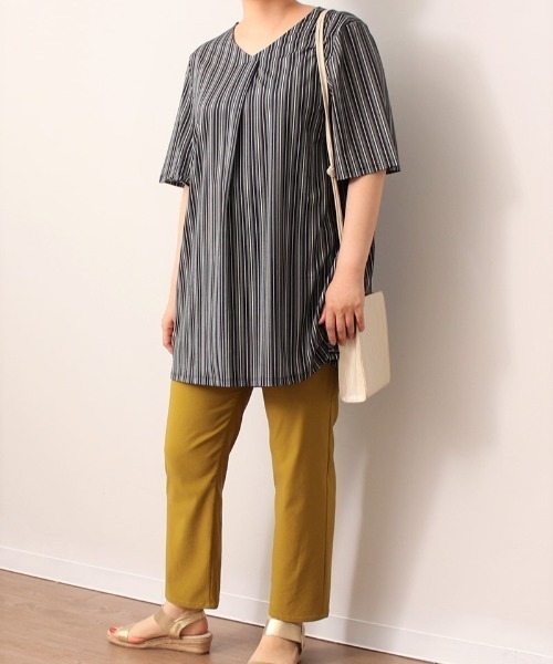 MB mint breeze(エムビーミントブリーズ)の「【L~5L 大きいサイズ】【接触冷感】ストレッチレギンスパンツ(その他パンツ・レディース・ブラック/ネイビー/グリーン・LL/3L/4L/5L/L)」の12枚目の写真