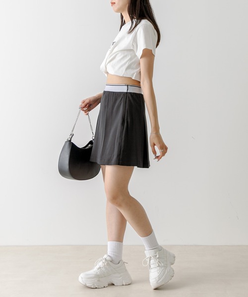 OLIVE des OLIVE(オリーブデオリーブ)の「アソートTシャツ 1031060450(Tシャツ/カットソー・レディース・ブラック/オフホワイト/ホワイト/ピンク・FREE)」の15枚目の写真