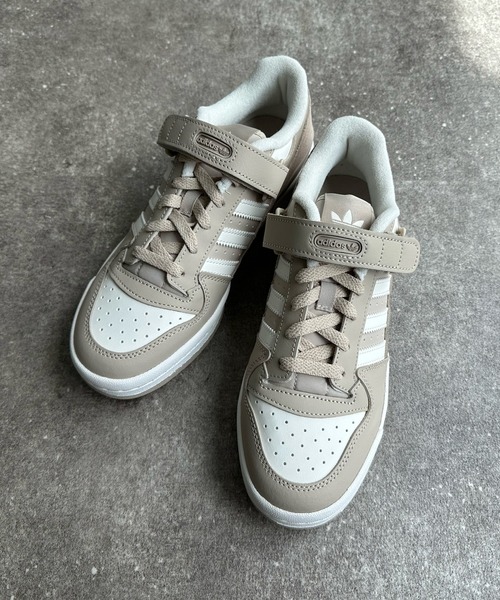 DouDou(ドゥドゥ)の「【adidas/アディダス】FORUM LOW(スニーカー・レディース・ベージュ・24cm/24.5cm)」の7枚目の写真