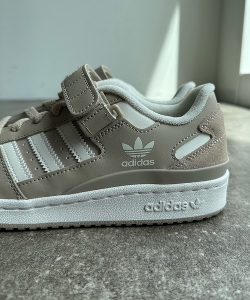 DouDou(ドゥドゥ)の「【adidas/アディダス】FORUM LOW(スニーカー・レディース・ベージュ・24cm/24.5cm)」の9枚目の写真