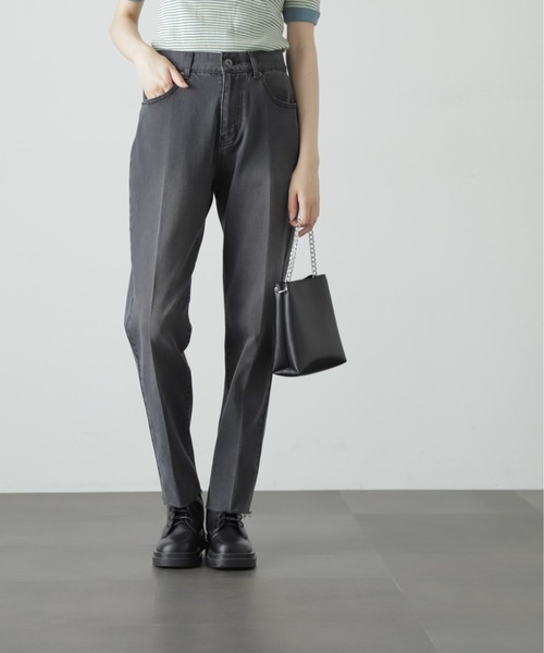 FREE'S MART（フリーズマート）の「◆[低身長サイズ/Sシリーズ]ストレートカットオフデニム（デニムパンツ・レディース・ブルー系その他/ライトインディゴブルー/ブラック系その他・SMALL/MEDIUM/X-SMALL）」の22枚目の写真