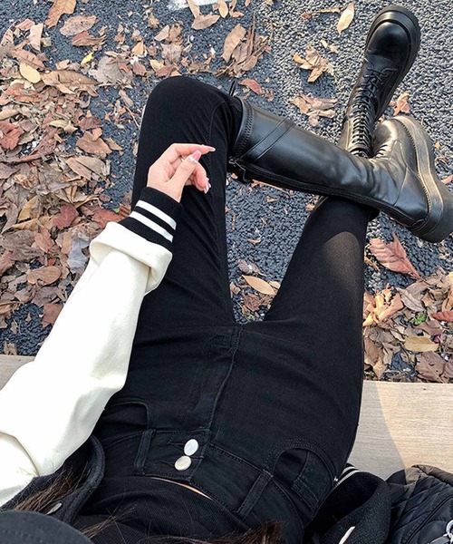 NANEA(ナネア)の「ハイウエストストレッチデニムスキニーパンツ(デニムパンツ・レディース・チャコールグレー/ネイビー/ブラック/サックスブルー・X-LARGE/MEDIUM/LARGE/SMALL)」の7枚目の写真