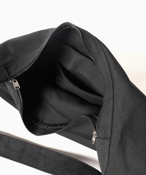 ROOPTOKYO（ループトウキョウ）の「カラーナイロンショルダーバッグ（ショルダーバッグ・メンズ・オレンジ/カーキ/ホワイト/ブラック・FREE）」の5枚目の写真