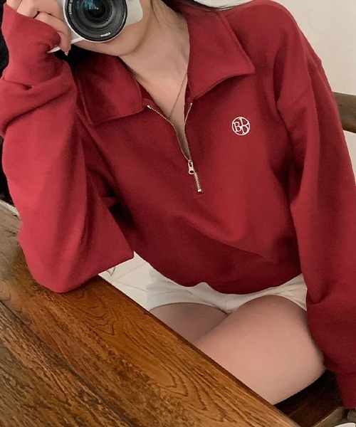 BEIDELLI（ベイデリー）の「[BELLIDE MADE] ワンポイント刺繍ハーフジップアップセミクロップドスウェット（スウェット・レディース・ネイビー/オートミール/ワインレッド/グレー・FREE）」の19枚目の写真