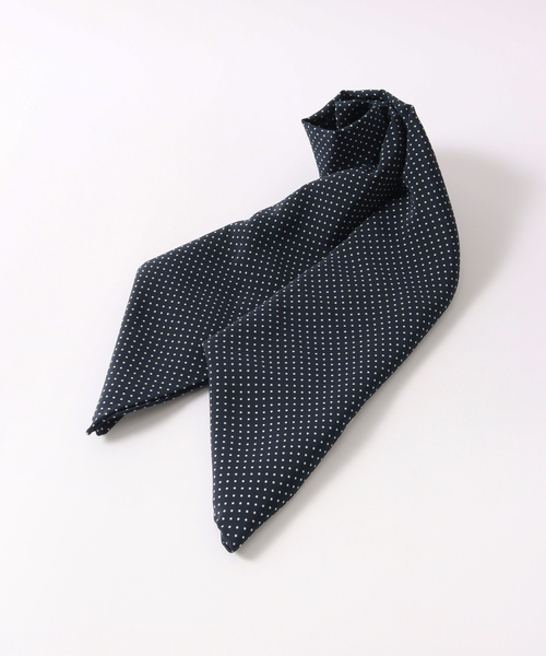 EDIFICE（エディフィス）の「EDIFICE オリジナル シルクドット ストール（ストール/ショール・メンズ・ネイビー/ブラック・FREE）」の2枚目の写真
