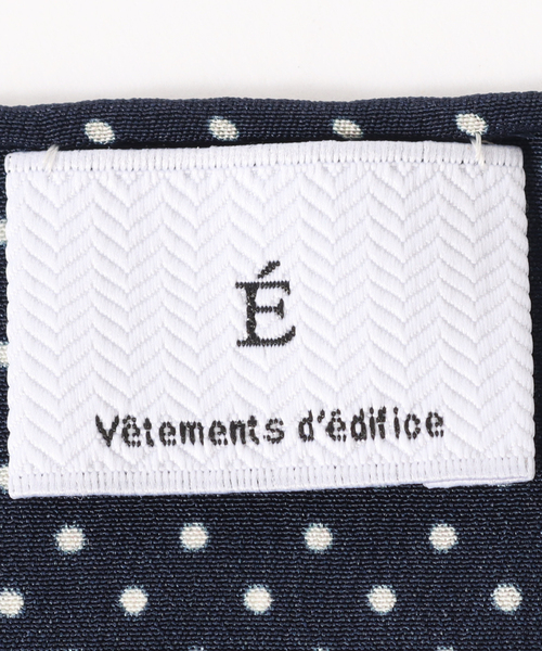 EDIFICE（エディフィス）の「EDIFICE オリジナル シルクドット ストール（ストール/ショール・メンズ・ネイビー/ブラック・FREE）」の5枚目の写真