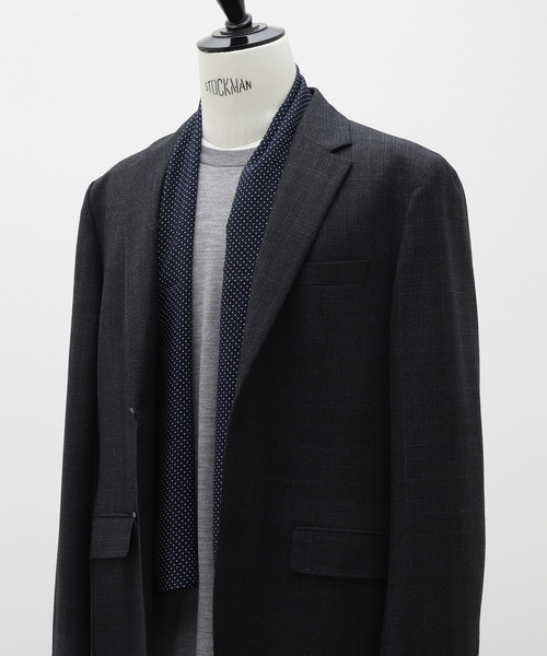 EDIFICE（エディフィス）の「EDIFICE オリジナル シルクドット ストール（ストール/ショール・メンズ・ネイビー/ブラック・FREE）」の9枚目の写真