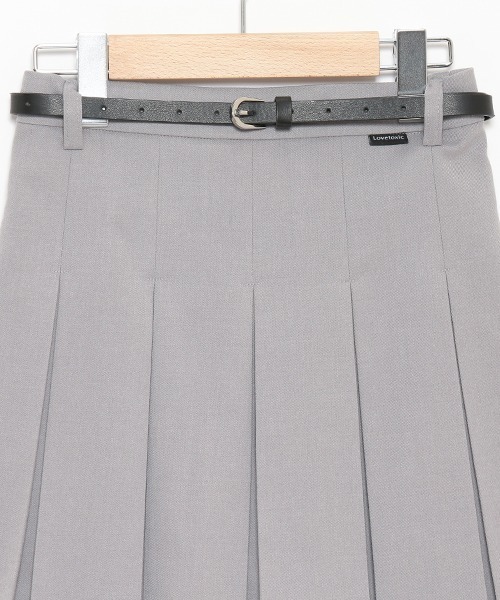 LOVETOXIC(ラブトキシック)の「ベルト付無地ボックスプリーツスカパン(スカート・キッズ・ブラック/グレー・S/M/SS/L)」の10枚目の写真