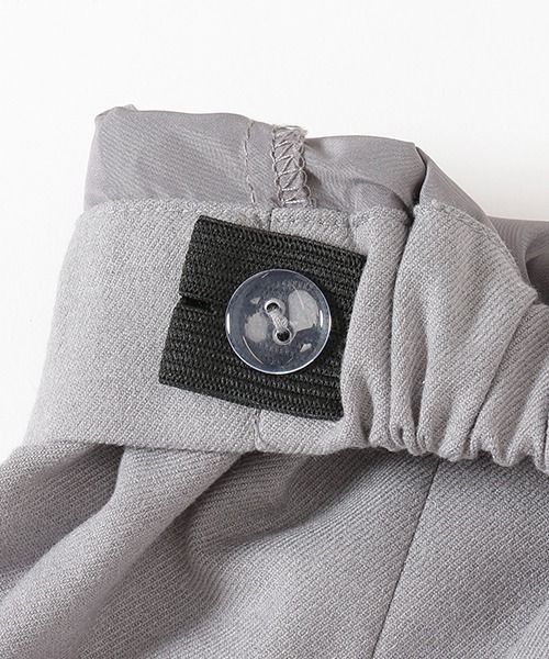 LOVETOXIC(ラブトキシック)の「ベルト付無地ボックスプリーツスカパン(スカート・キッズ・ブラック/グレー・S/M/SS/L)」の11枚目の写真