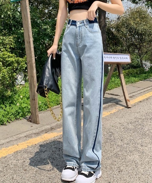 NANEA(ナネア)の「リメイク風色落ちデザインデニムストレートパンツ(デニムパンツ・レディース・ブルー・SMALL/MEDIUM/LARGE/X-LARGE)」の5枚目の写真