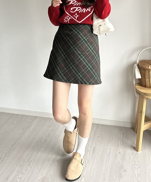 Silly（シリー）の「【カジュアルコーデに♪】スウェードクロッグサンダル（サンダル・レディース・ブラウン/グレー/ベージュ・SMALL/MEDIUM/LARGE）」の11枚目の写真