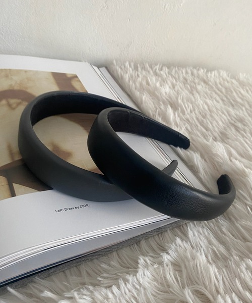 DouDou(ドゥドゥ)の「フェイクレザーカチューシャ(カチューシャ・レディース・グレー/ブラック・FREE)」の9枚目の写真