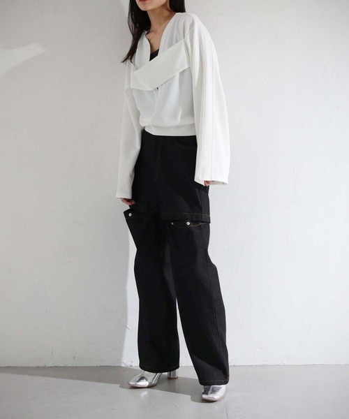 cheriella(シェリエラ)の「【cheriella】WEB限定カットジョーゼットバックデザインプルオーバー(Tシャツ/カットソー・レディース・ブラック/オフホワイト/ブルー・M)」の16枚目の写真