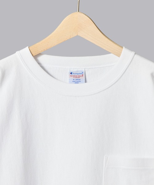 Champion(チャンピオン)の「【 Champion / チャンピオン 】REVERSE WEAVE SHORT POCKET SLEEVE T-SHIRT / リバースウィーブ ショートポケット スリーブ Tシャツ(Tシャツ/カットソー・メンズ・ブラック/ホワイト・X-LARGE/LARGE/MEDIUM)」の5枚目の写真