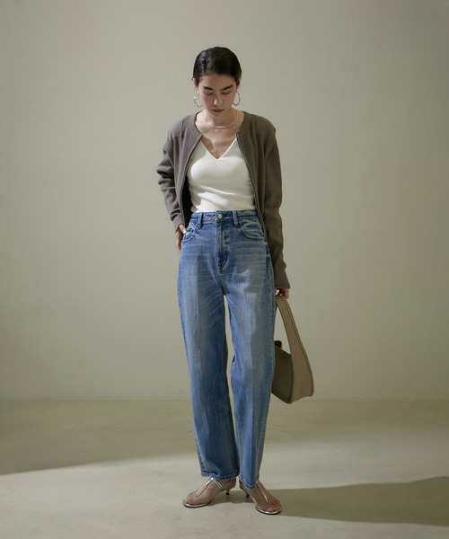 SALON adam et rope'（サロン アダム エ ロペ）の「コットンリブカップ付きVネックキャミソール（キャミソール・レディース・ブラック/ホワイト・FREE）」の7枚目の写真