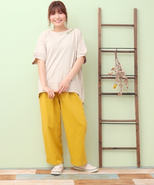チチカカ(チチカカ)の「ドルマンコクーン刺繍プルオーバー(Tシャツ/カットソー・レディース・ベージュ/ブラック/カーキ/ターコイズブルー・FREE)」の5枚目の写真