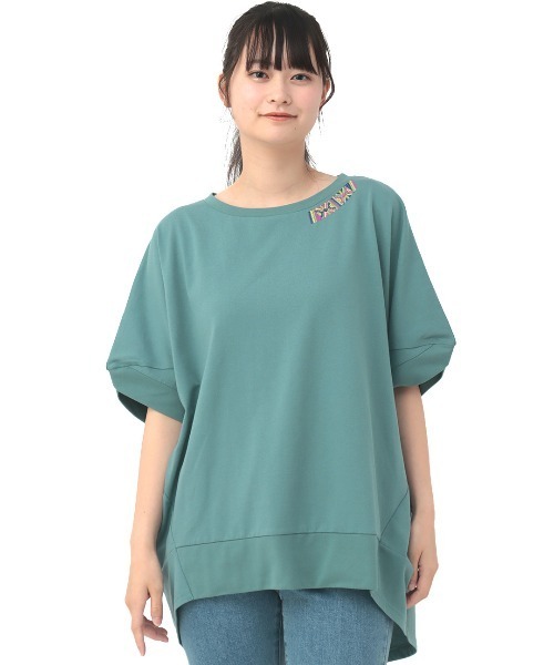 チチカカ(チチカカ)の「ドルマンコクーン刺繍プルオーバー(Tシャツ/カットソー・レディース・ベージュ/ブラック/カーキ/ターコイズブルー・FREE)」の11枚目の写真