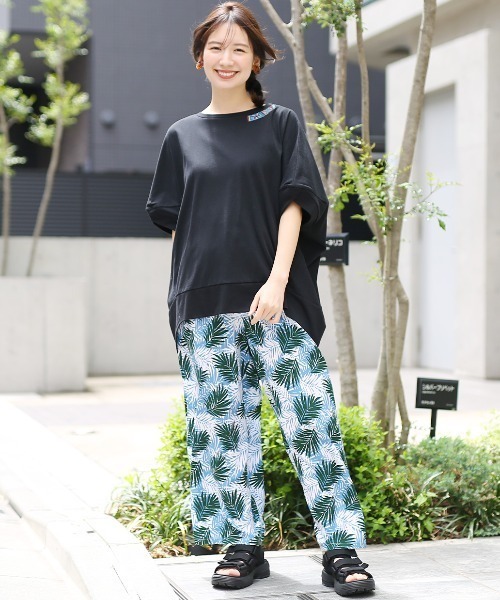 ドルマンコクーン刺繍プルオーバー（Tシャツ/カットソー