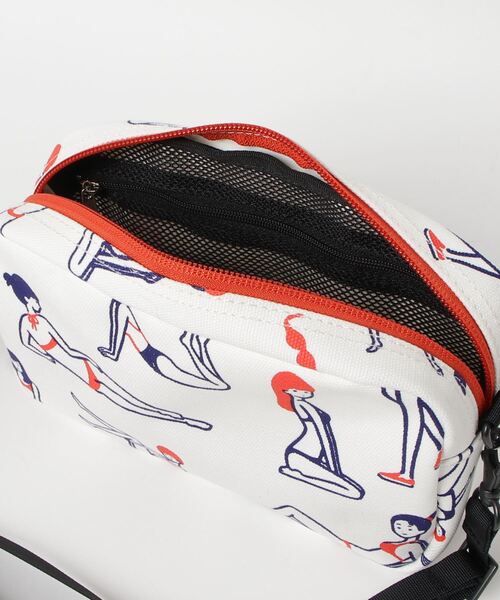 FABRICK(ファブリック)の「FABRICK【YUTANPO SHIRANE】 MIINI SHOULDER BAG(ショルダーバッグ・レディース・マルチ・ONE SIZE)」の3枚目の写真