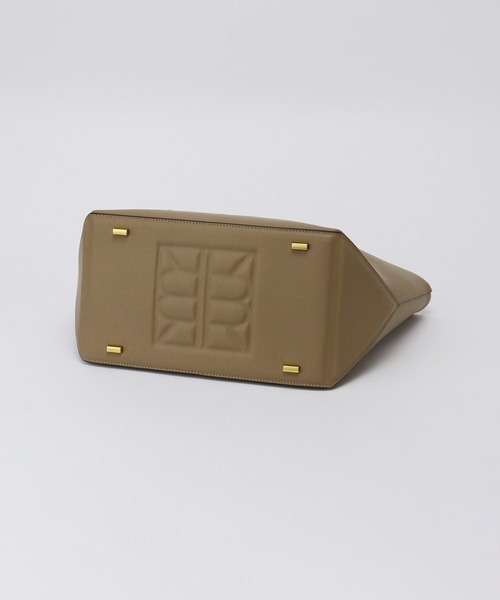 ROPE'（ロペ）の「Aretha Bag （アリーサ バッグ）【A4対応/ポーチ付き】【通勤】（トートバッグ・レディース・オフホワイト/ベージュ系その他・FREE）」の3枚目の写真