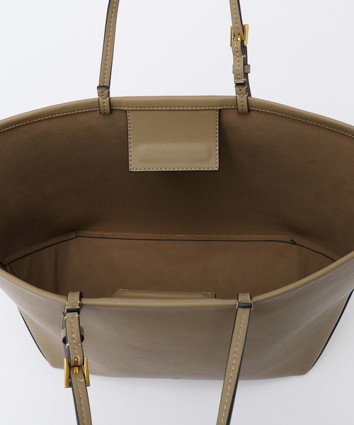 ROPE'（ロペ）の「Aretha Bag （アリーサ バッグ）【A4対応/ポーチ付き】【通勤】（トートバッグ・レディース・オフホワイト/ベージュ系その他・FREE）」の5枚目の写真