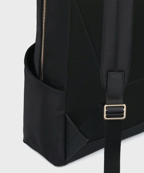 Paul Smith（ポールスミス）の「デイリー ナイロン リュック / 845064 WN732（バックパック/リュック・レディース・ブラック/ベージュ/グレー・FREE）」の6枚目の写真