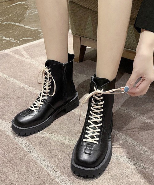 Miniministore(ミニミニストア)の「厚底 ショートブーツ レディース 裏起毛(ブーツ・レディース・ブラック系1/ブラック系2・24.5cm/23.0cm/22.5cm/23.5cm/24.0cm)」の18枚目の写真