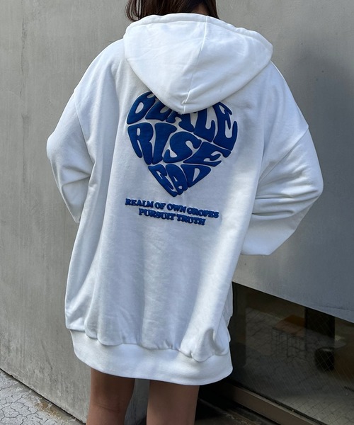 INGNI(イング)の「Backハートロゴチュニックパーカー(パーカー・レディース・オートミール/ブラック/オフホワイト・M)」の9枚目の写真